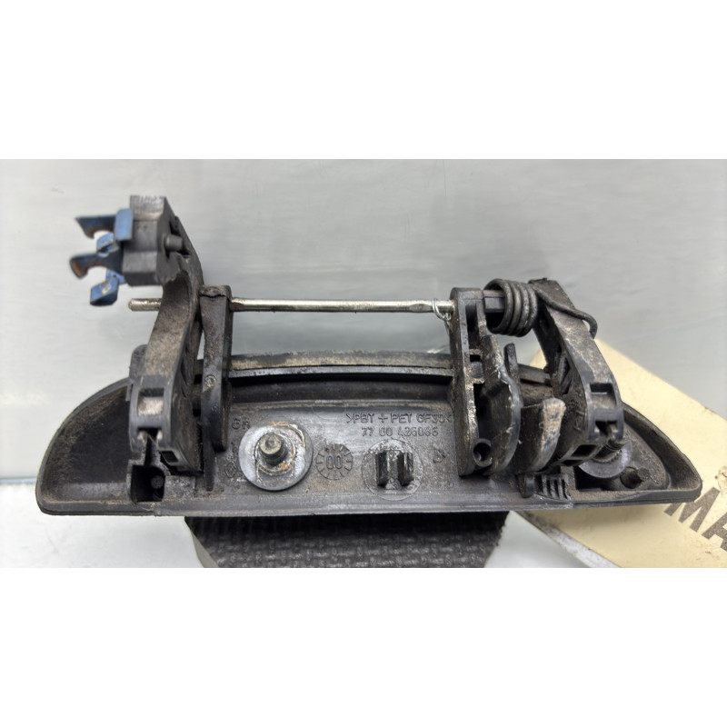 Poignee porte avant gauche RENAULT CLIO 2 Photo n°3
