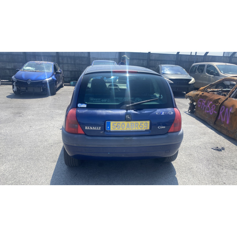 Poignee porte avant gauche RENAULT CLIO 2 Photo n°9