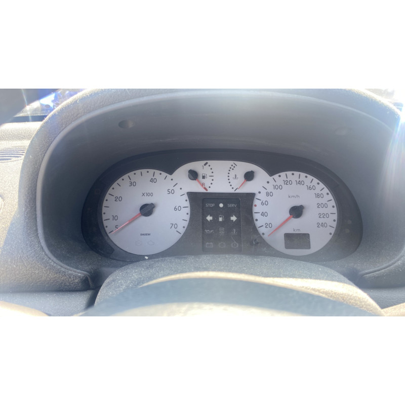 Poignee porte avant gauche RENAULT CLIO 2 Photo n°18