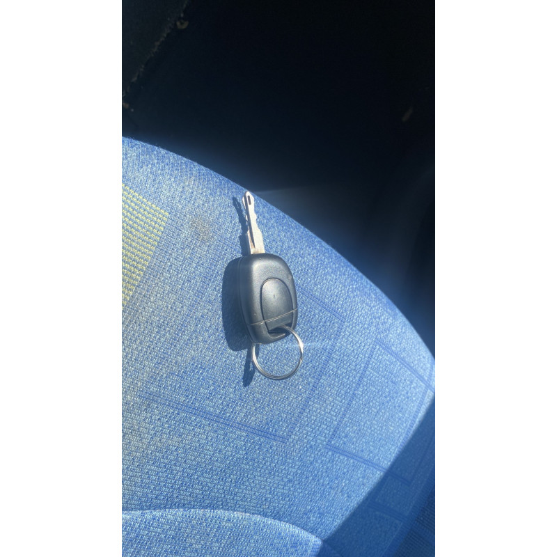 Poignee porte avant gauche RENAULT CLIO 2 Photo n°20