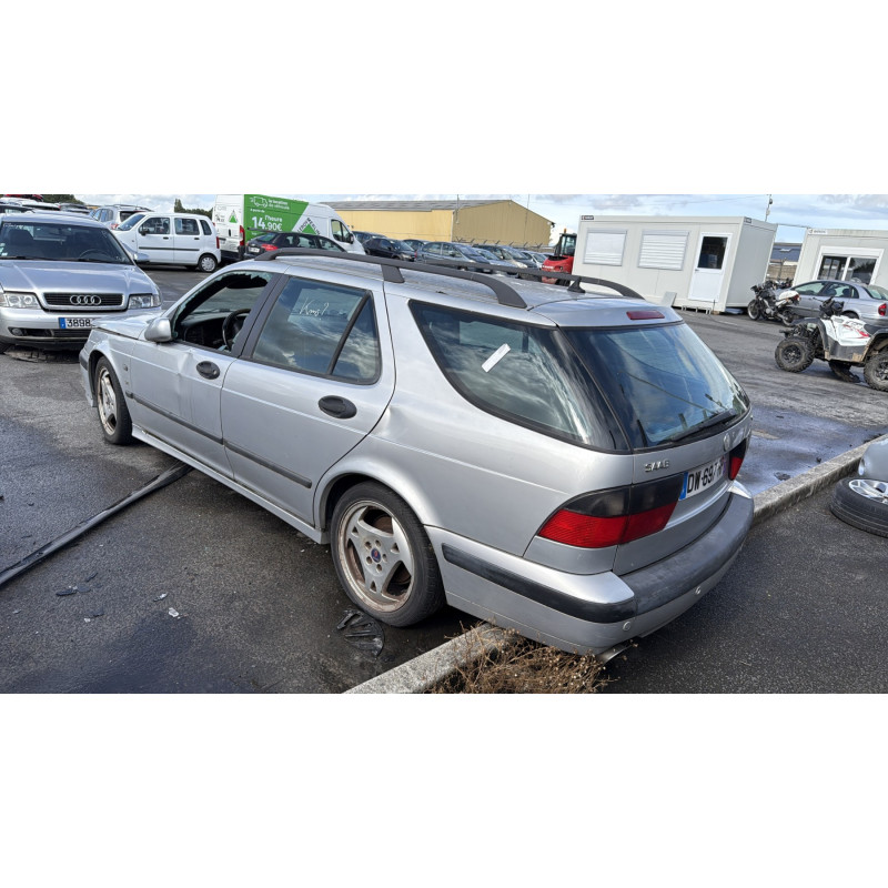 Aile avant gauche SAAB 9.5 1 Photo n°8