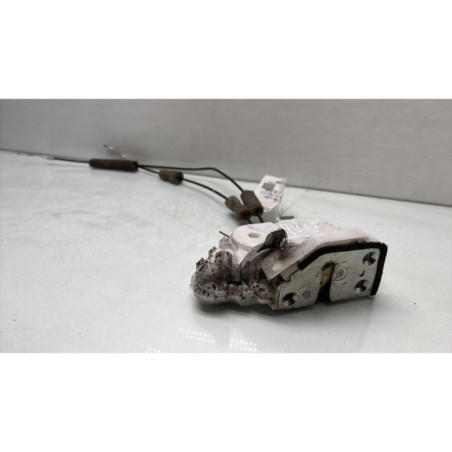 Serrure avant gauche HONDA CIVIC 8