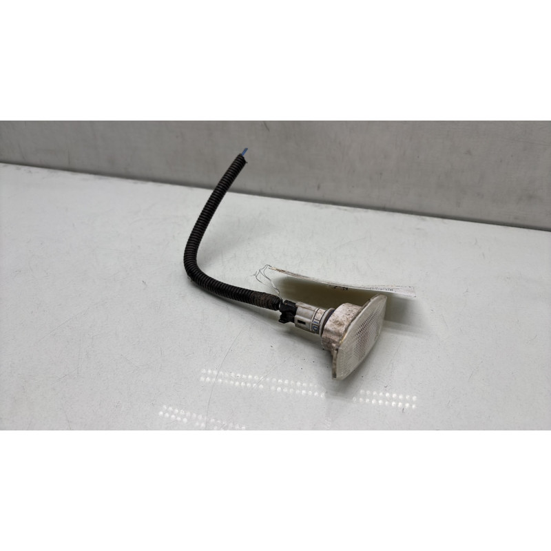 Repetiteur clignotant avant droit  (Feux) CHEVROLET AVEO 1 Photo n°2