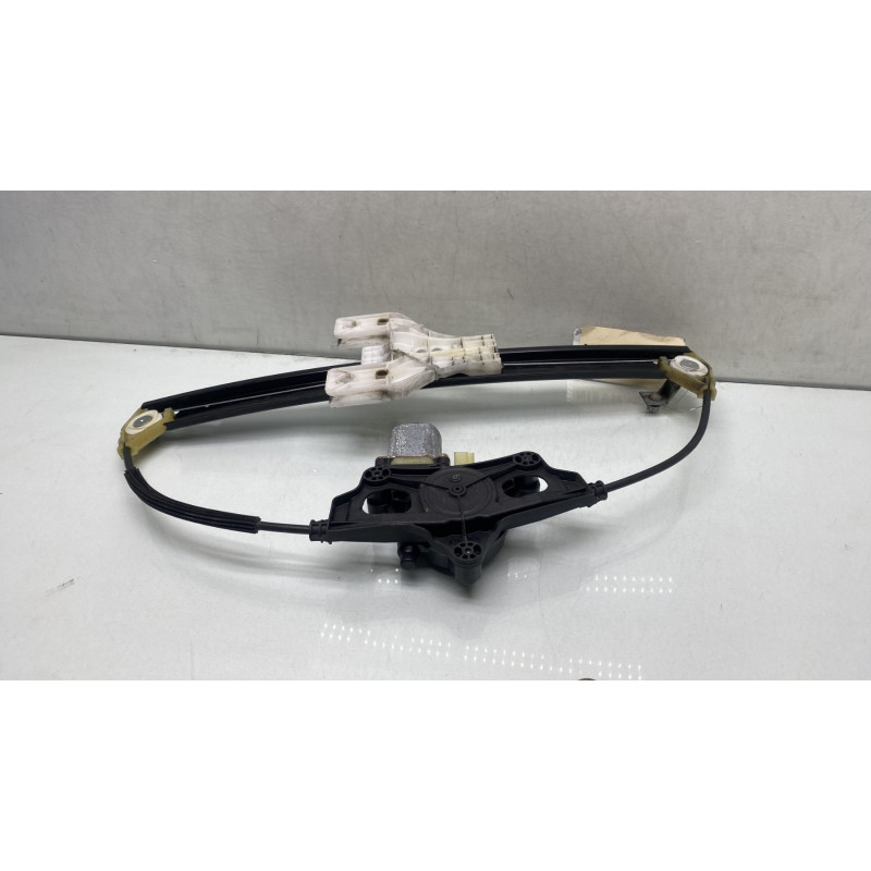 Leve vitre electrique arriere gauche AUDI A4 4 Photo n°5