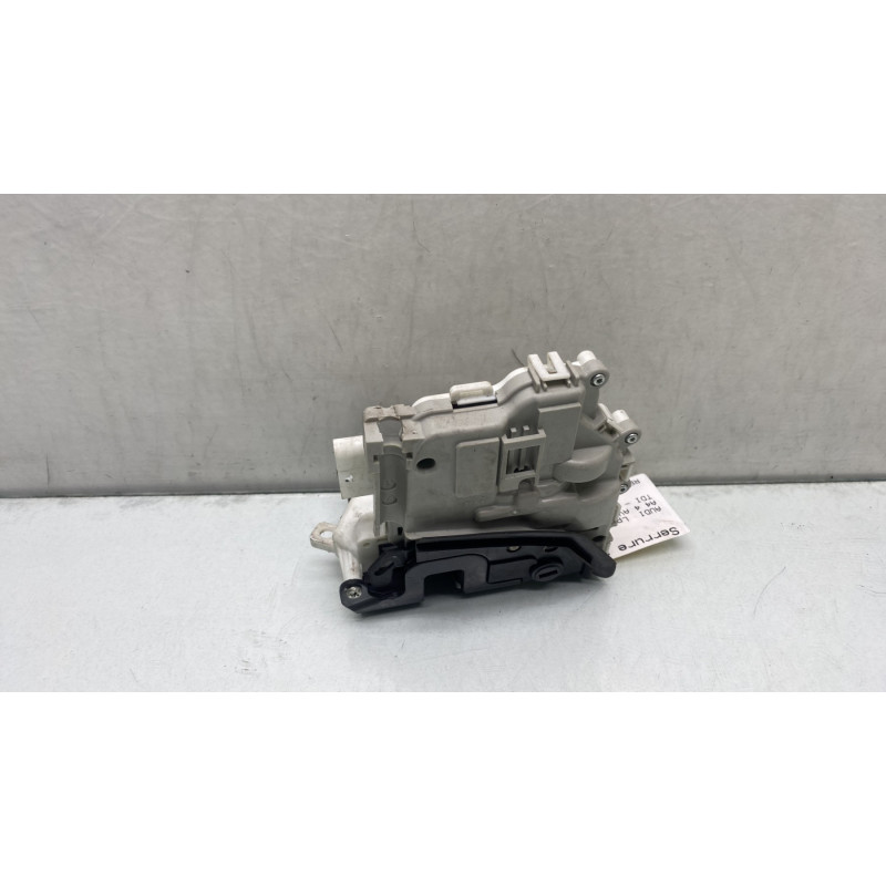 Serrure arriere droit AUDI A4 4 Photo n°3