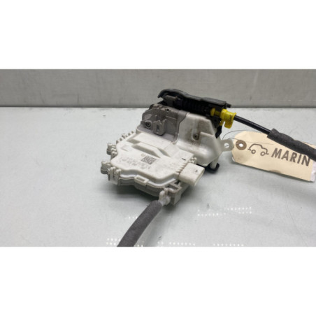 Serrure arriere gauche AUDI A4 4