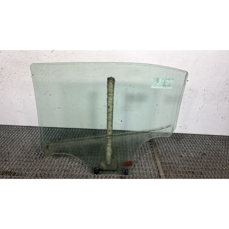 Vitre arriere droit CITROEN C3 3 Photo n°4