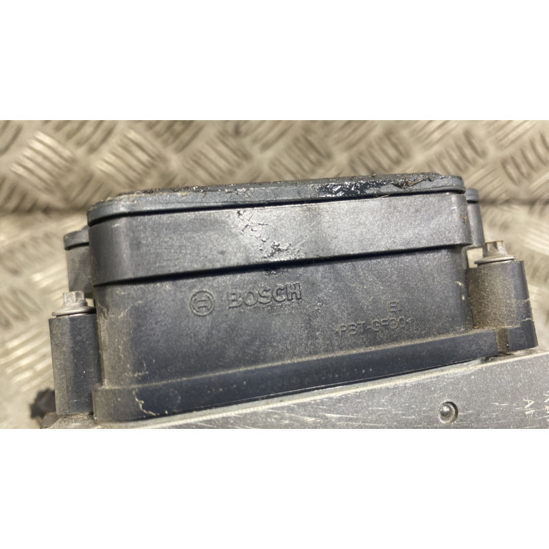 Bloc ABS (freins anti-blocage) VOLKSWAGEN POLO 5 Photo n°3