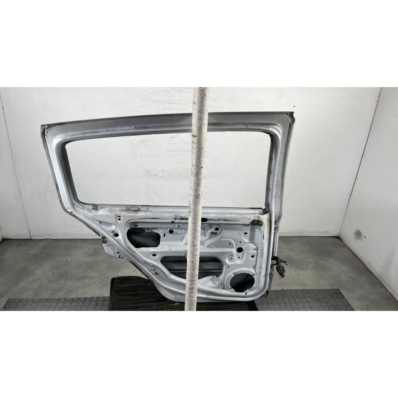 Porte arriere gauche RENAULT CLIO 2 CAMPUS Photo n°4
