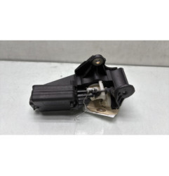 Bouton de coffre RENAULT CLIO 2 CAMPUS