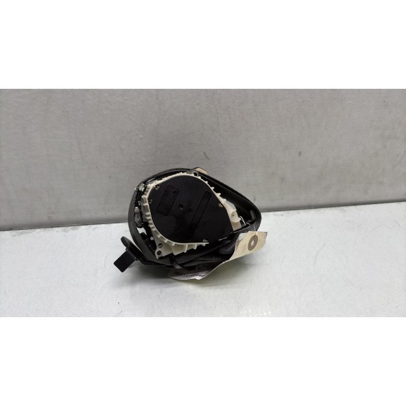 Ceinture arriere gauche RENAULT CLIO 2 CAMPUS Photo n°3