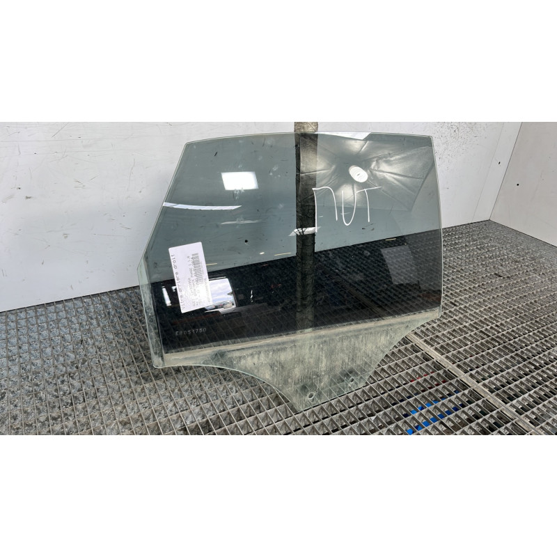 Vitre arriere droit AUDI A1 1 Photo n°3