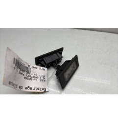 Eclairage de plaque AUDI A1 1
