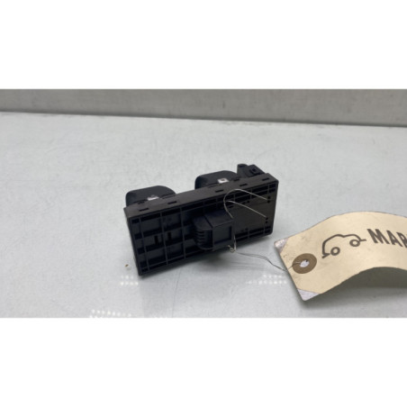 Interrupteur de leve vitre avant gauche AUDI A1 1