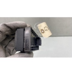 Interrupteur de leve vitre avant gauche AUDI A1 1