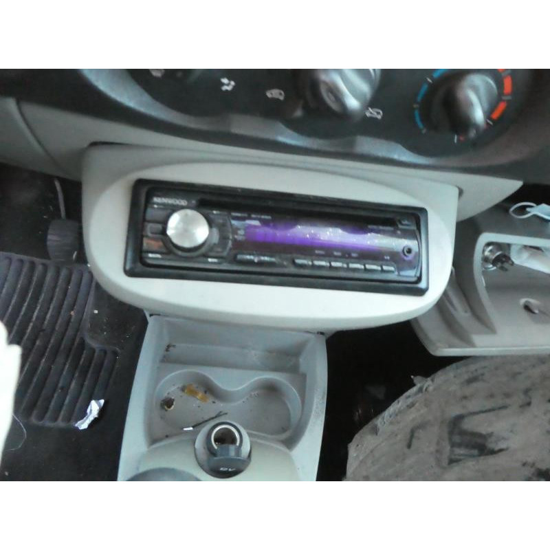 Etrier avant gauche (freinage) RENAULT TWINGO 2 Photo n°11