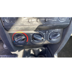 Vitre avant gauche RENAULT CLIO 2