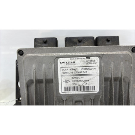 Calculateur moteur RENAULT CLIO 2