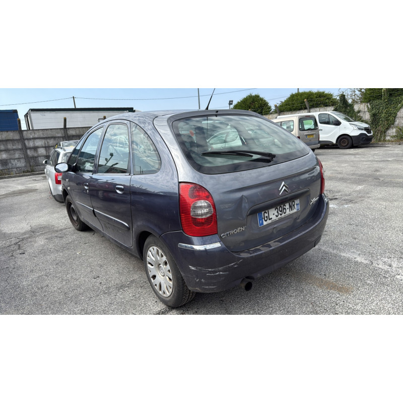 Feu arriere stop central CITROEN XSARA PICASSO Photo n°8
