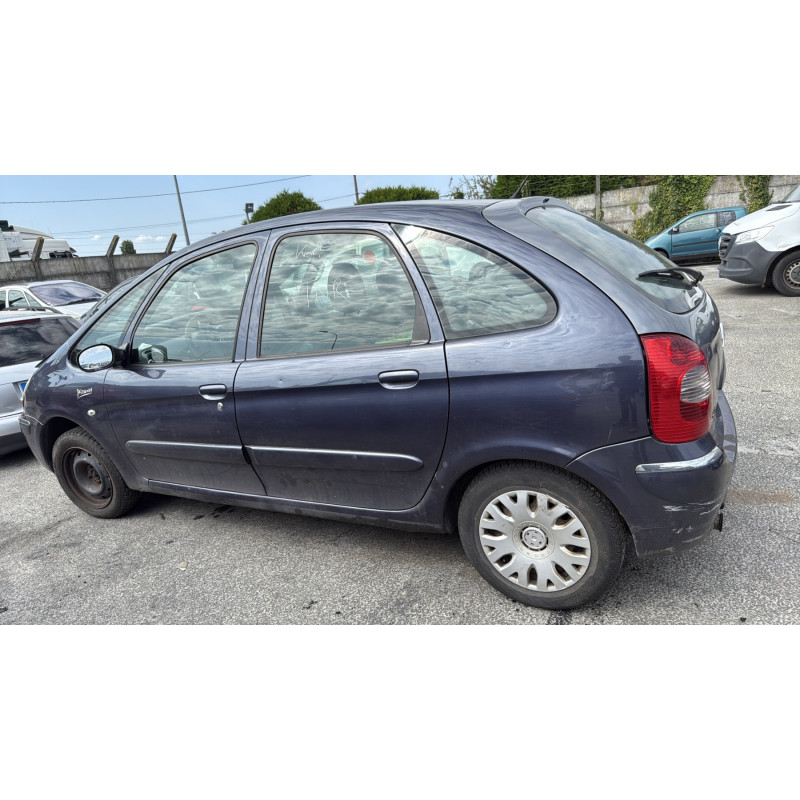 Feu arriere stop central CITROEN XSARA PICASSO Photo n°10