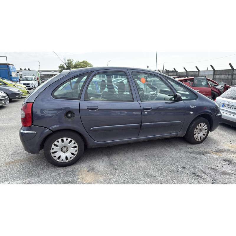 Feu arriere stop central CITROEN XSARA PICASSO Photo n°11