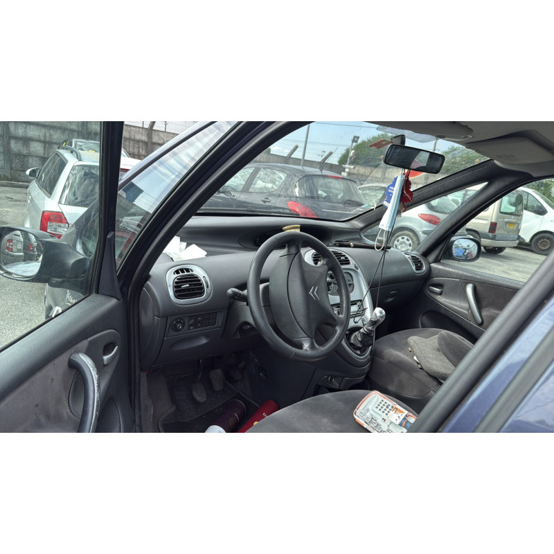 Feu arriere stop central CITROEN XSARA PICASSO Photo n°13