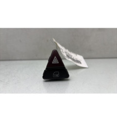 Bouton de warning MERCEDES CLASSE A 168 Photo n°1