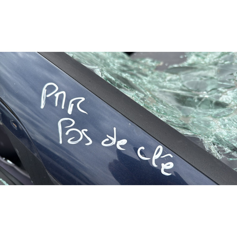 Bouton de warning MERCEDES CLASSE A 168 Photo n°15