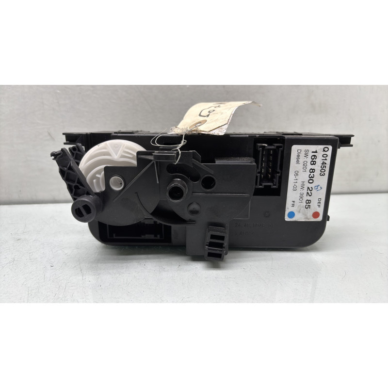 Commande chauffage MERCEDES CLASSE A 168 Photo n°2