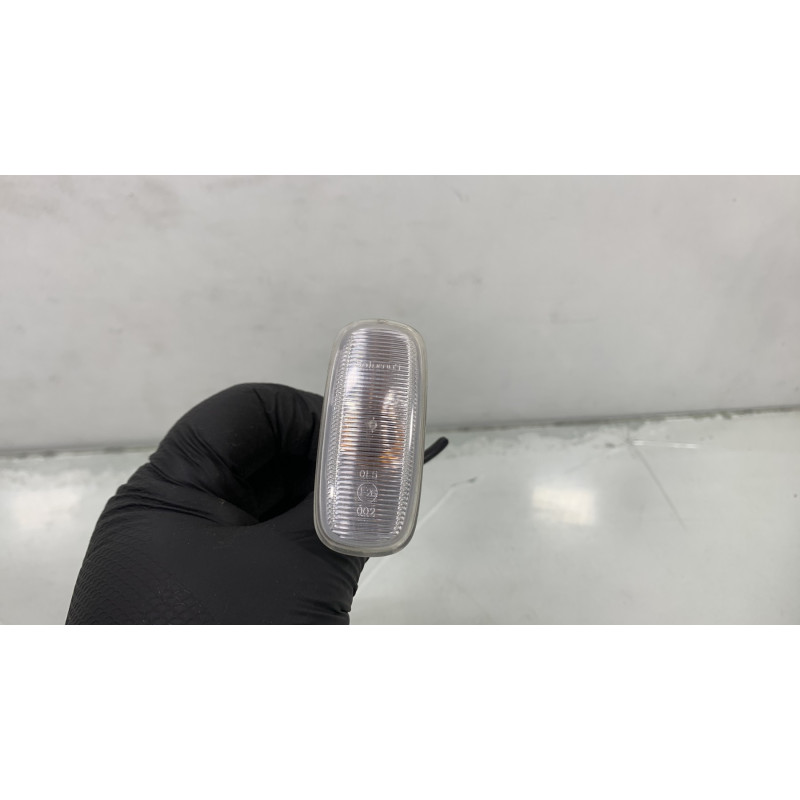 Repetiteur clignotant avant gauche (Feux) AUDI A4 1 Photo n°5