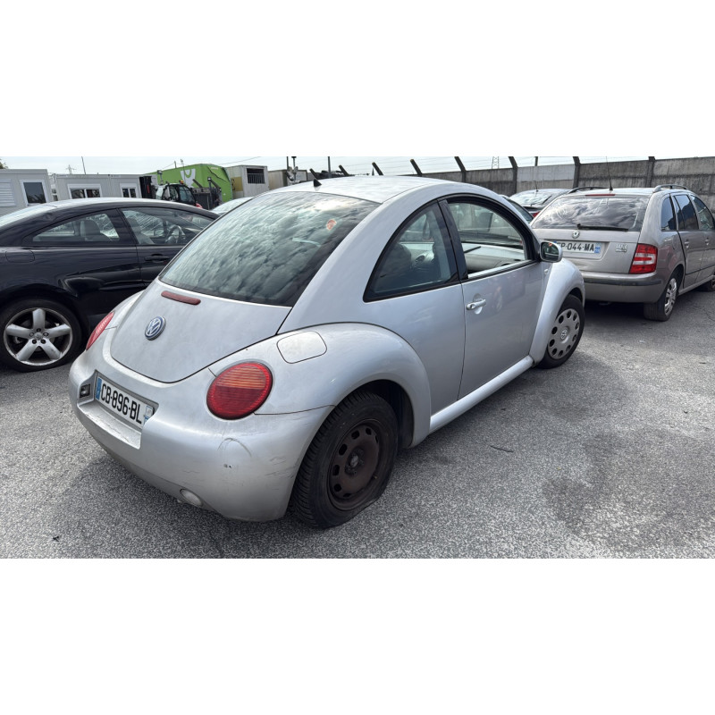 Vitre avant gauche VOLKSWAGEN NEW BEETLE 1 Photo n°7