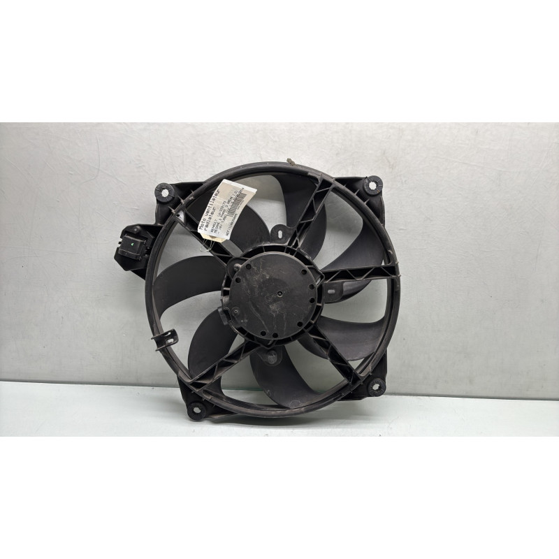 Moto ventilateur radiateur RENAULT MEGANE 3 Photo n°4