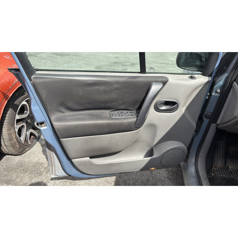 Custode arriere gauche RENAULT SCENIC 2 Photo n°13