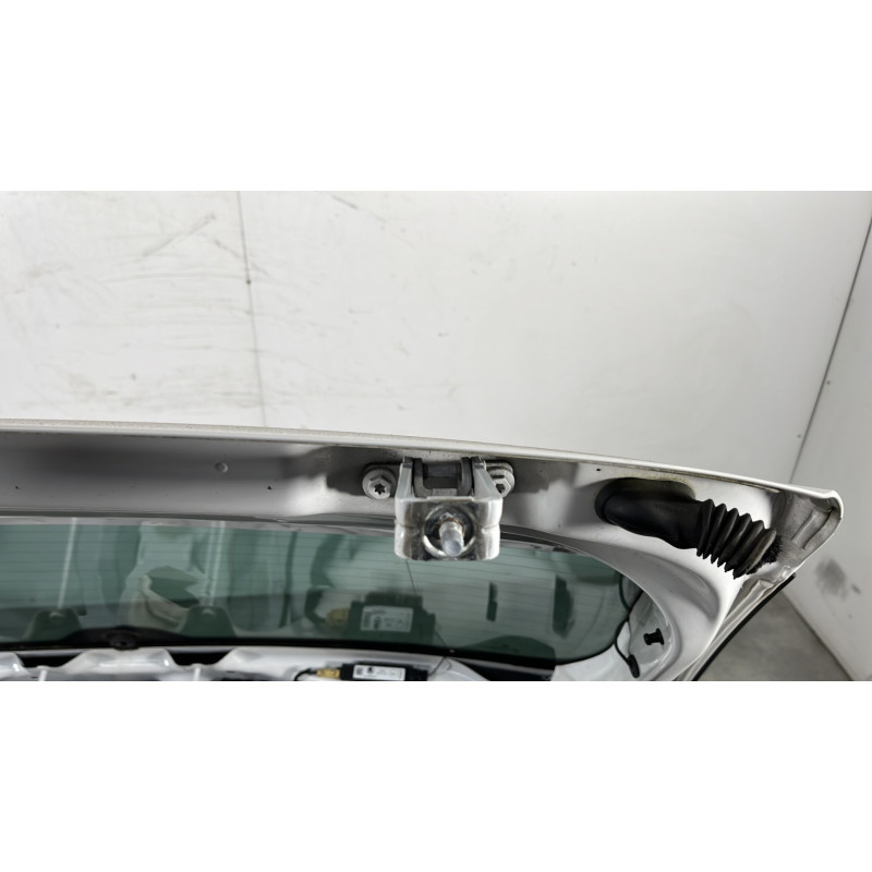 Malle/Hayon arriere VOLKSWAGEN POLO 5 Photo n°7