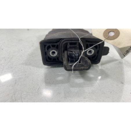 Arret de porte avant gauche VOLKSWAGEN POLO 5
