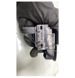 Interrupteur de leve vitre arriere droit VOLKSWAGEN POLO 5