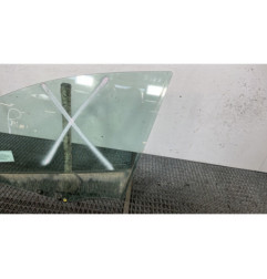 Vitre avant gauche RENAULT CLIO 4