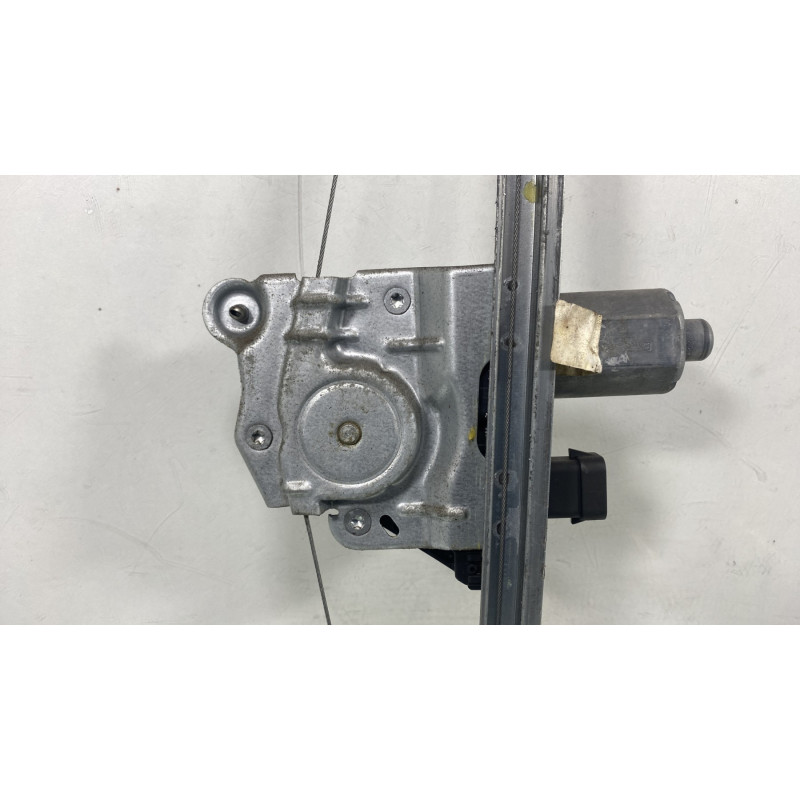 Leve vitre electrique arriere gauche OPEL ZAFIRA B Photo n°3