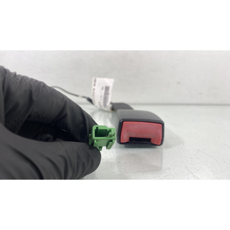 Attache ceinture avant gauche SEAT IBIZA 4 Photo n°1