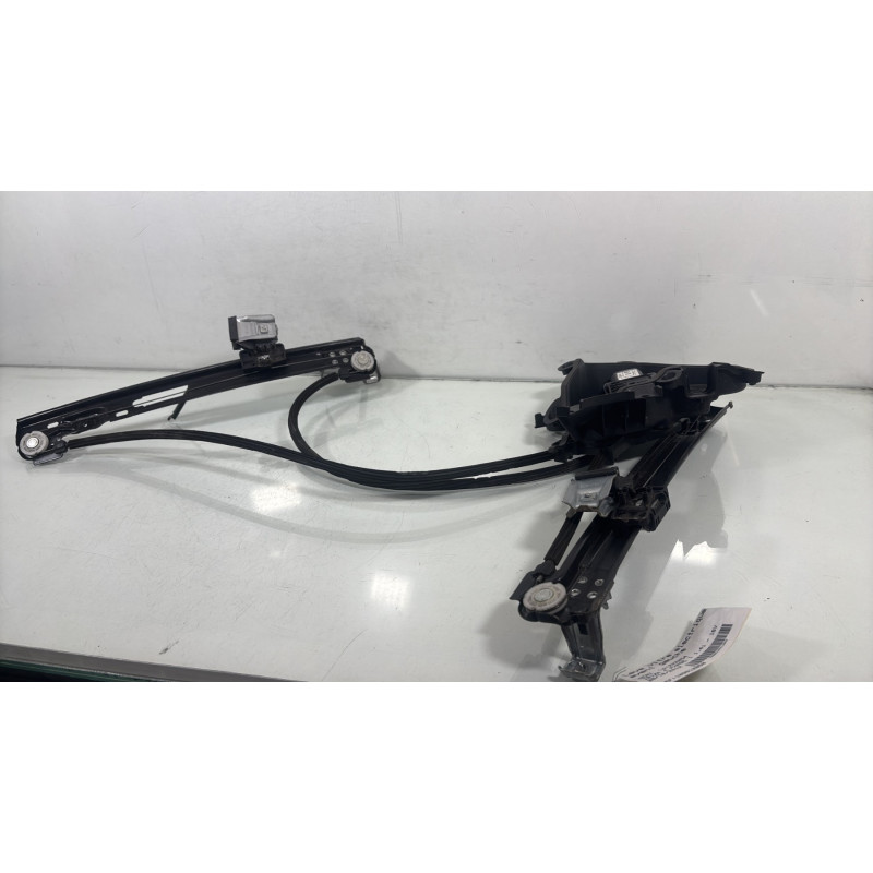 Leve vitre electrique avant gauche SEAT IBIZA 4 Photo n°1