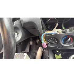 Serrure de coffre FORD FIESTA 5