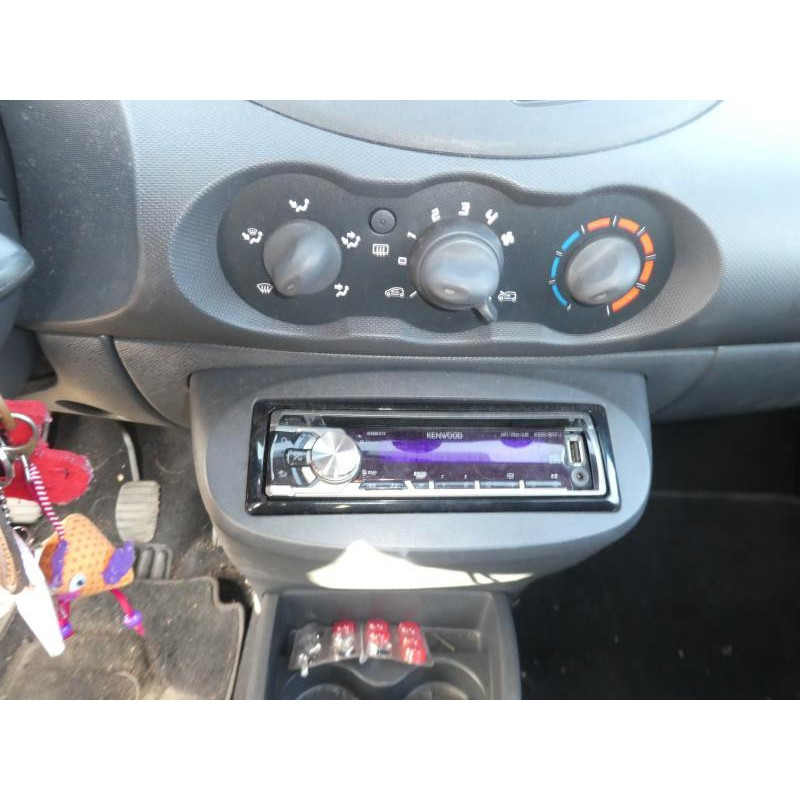 Anti brouillard gauche (feux) RENAULT TWINGO 2 Photo n°6