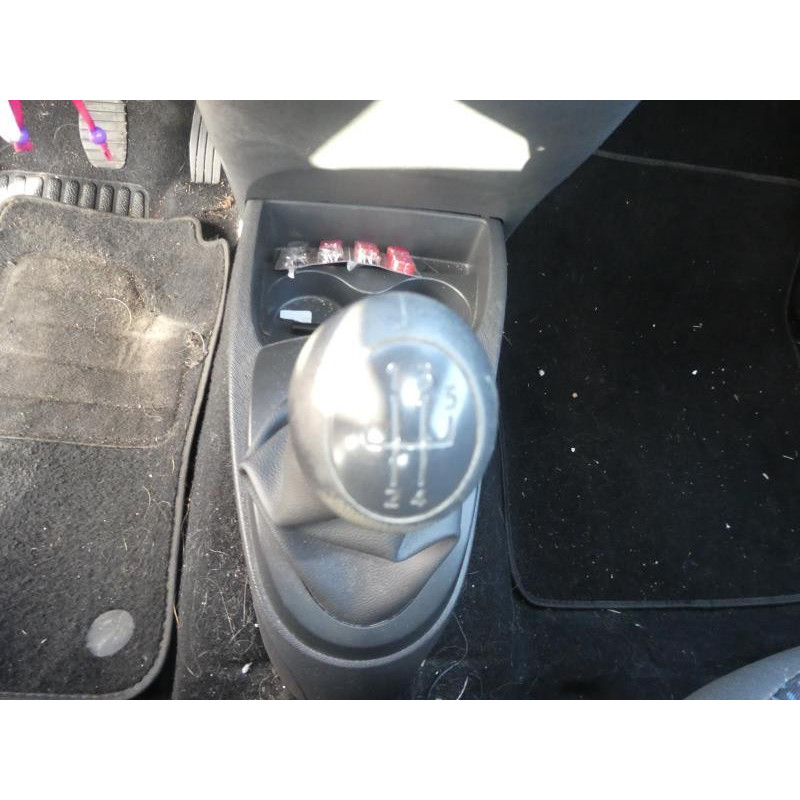Anti brouillard gauche (feux) RENAULT TWINGO 2 Photo n°12