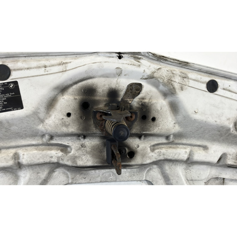 Capot BMW SERIE 1 E87 Photo n°8