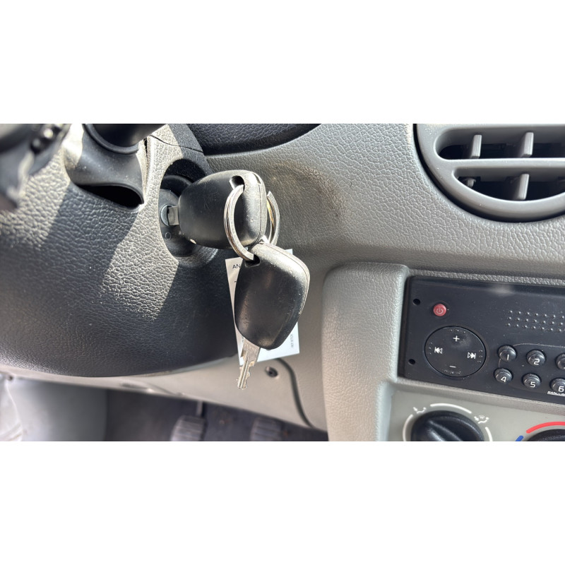 Pare boue arriere gauche RENAULT KANGOO 1 Photo n°18