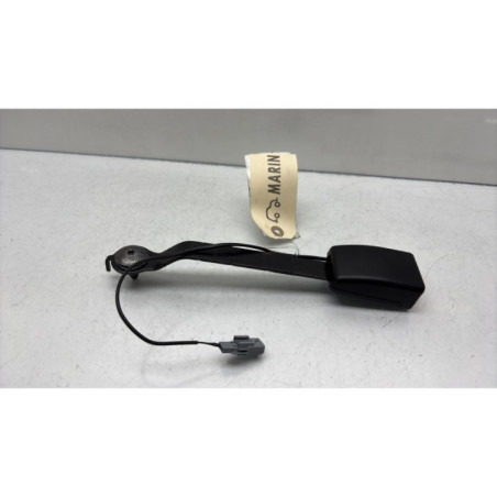 Attache ceinture avant gauche RENAULT CLIO 4 Photo n°1
