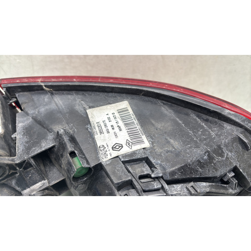 Feu arriere principal droit (feux) RENAULT CLIO 4 Photo n°4