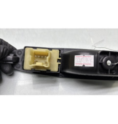 Interrupteur de leve vitre arriere gauche RENAULT CLIO 4