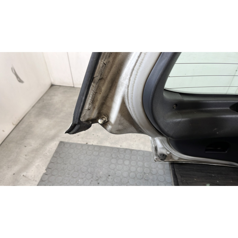 Malle/Hayon arriere RENAULT MEGANE 2 Photo n°11