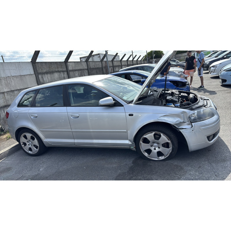 Trappe d'essence AUDI A3 2 Photo n°16